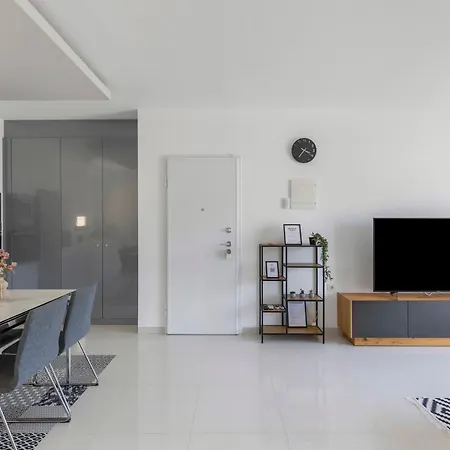 2bd Coastal Gem With Pool & Terrace - * Torre de la Horadada