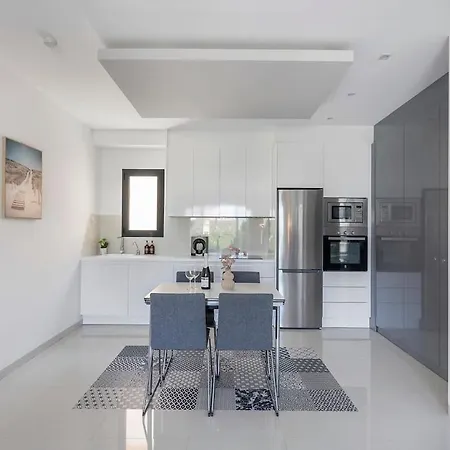 公寓 2bd Coastal Gem With Pool & Terrace - Torre de la Horadada