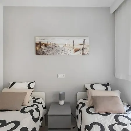 公寓 2bd Coastal Gem With Pool & Terrace - *